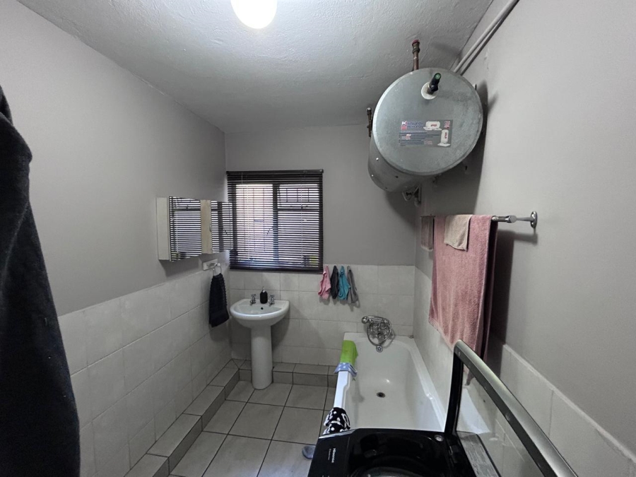 2 Bedroom Property for Sale in Baillie Park North West